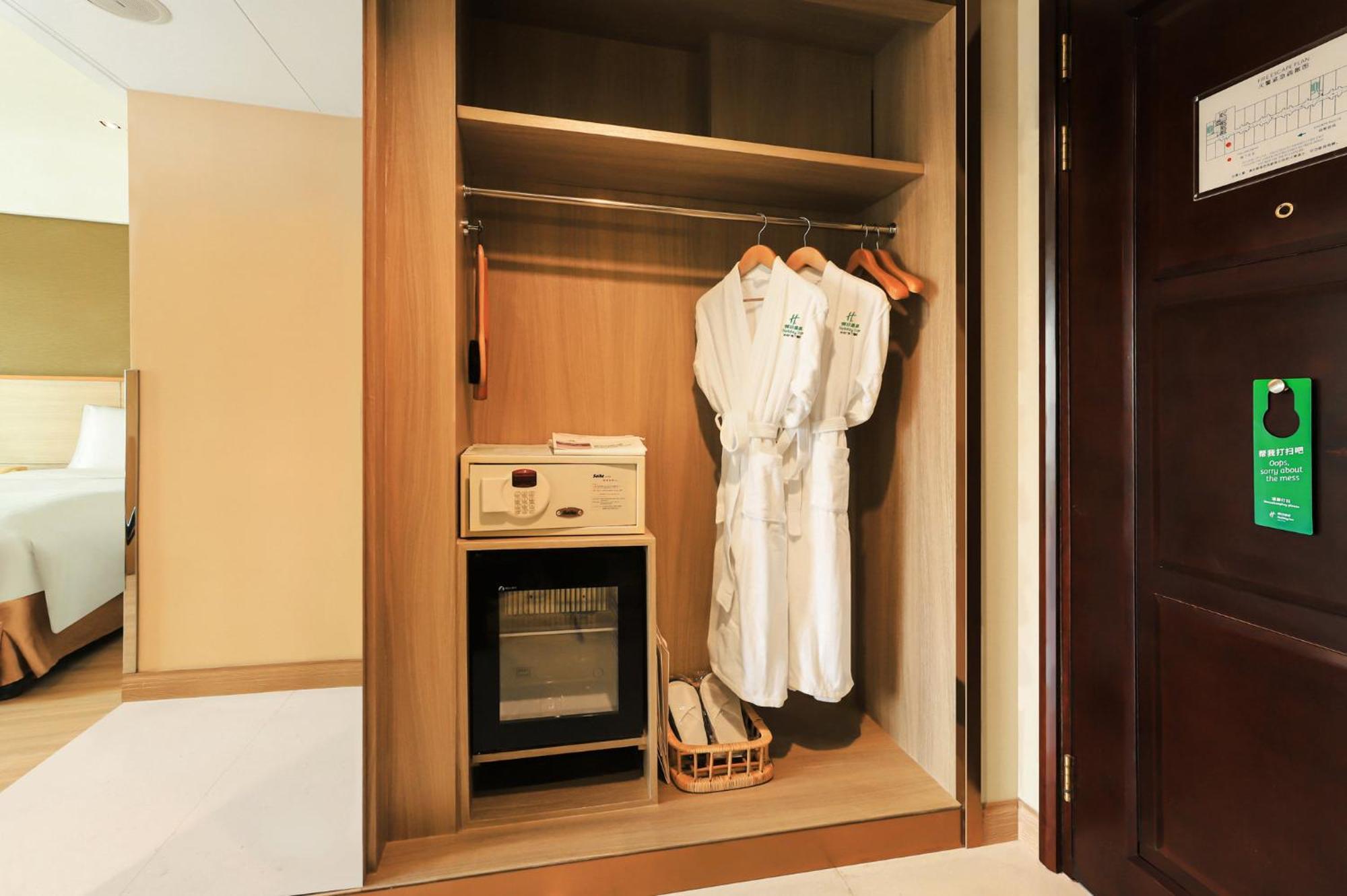 Holiday Inn Shanghai Pudong Nanpu By Ihg Dış mekan fotoğraf