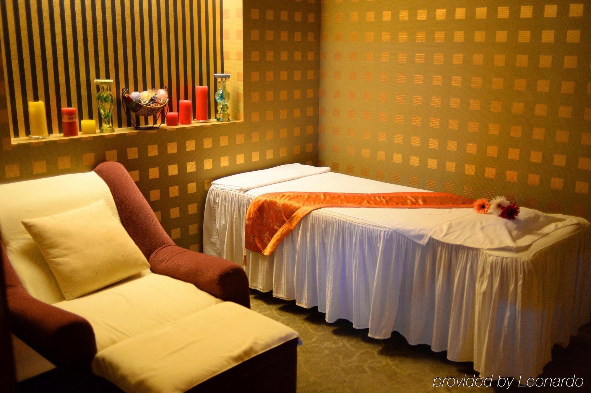 Holiday Inn Shanghai Pudong Nanpu By Ihg Dış mekan fotoğraf